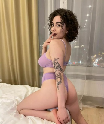 Ксения, 18